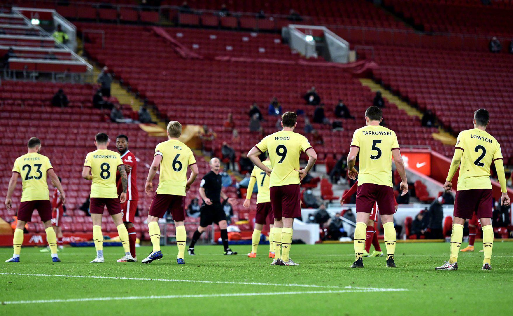 那个被球迷 那个被球迷